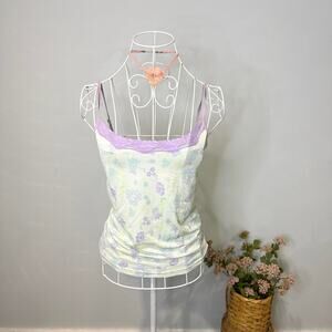 The cutest vintage y2k stretchy green & purple lace floral cami top
